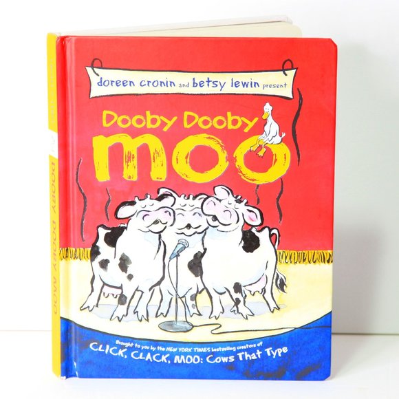 Doreen Cronin & Betsy Lewin's Bestselling Dooby Dooby Moo Board Book 40 Pages - Picture 1 of 4